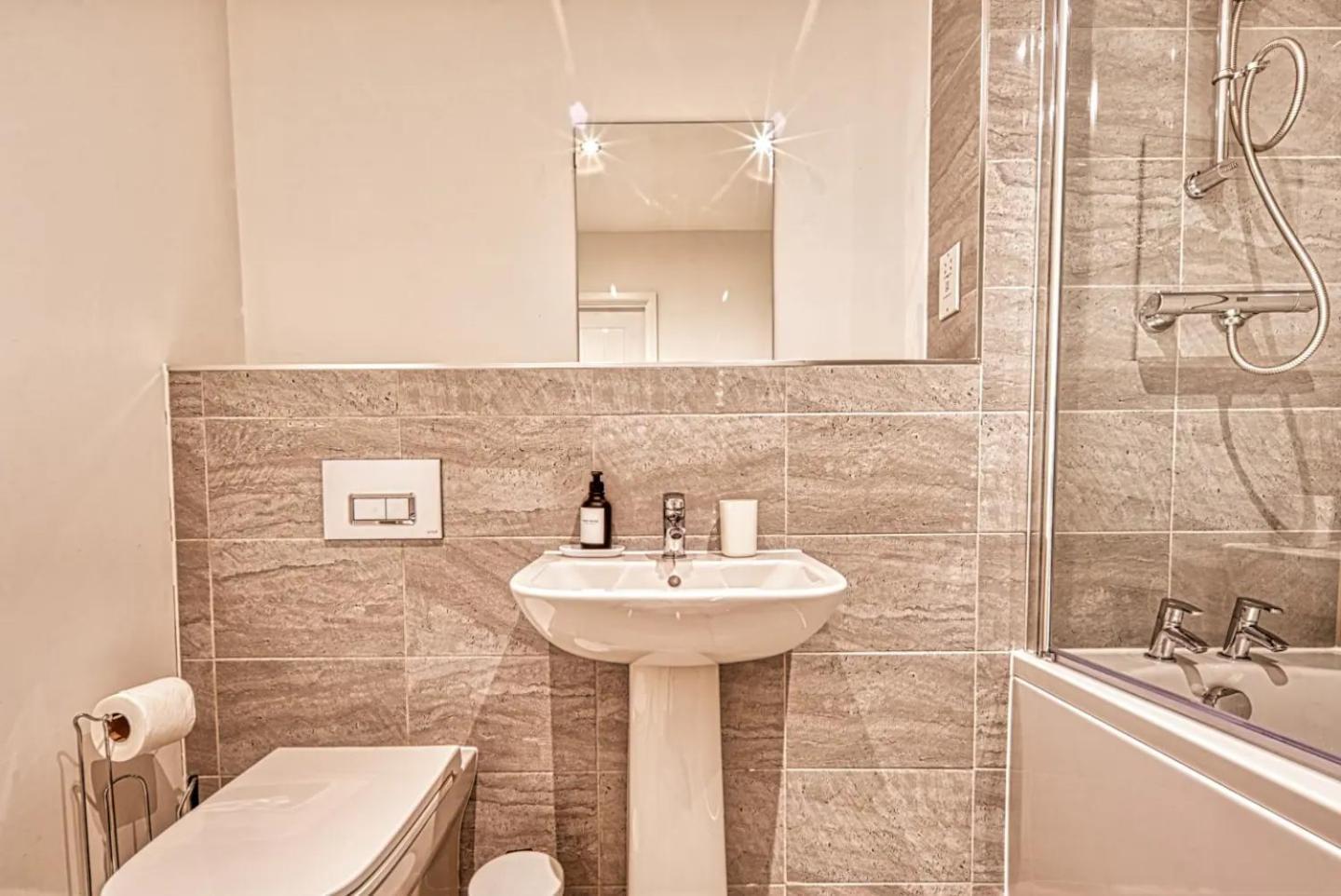 Apartment Gem Flat 23 - Close To Centre & Key Attractions Birmingham